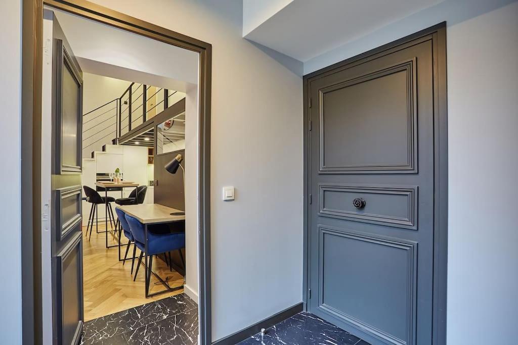 Appartamento Duplex Center Of By Studioprestige Parigi