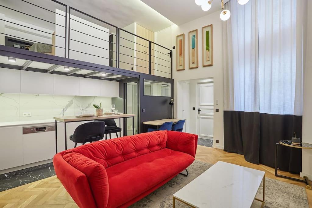 Duplex Center Of By Studioprestige * Parigi