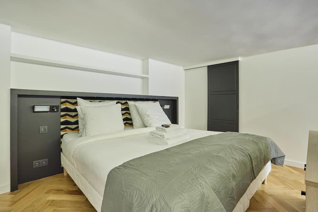 Duplex Center Of By Studioprestige * Parigi