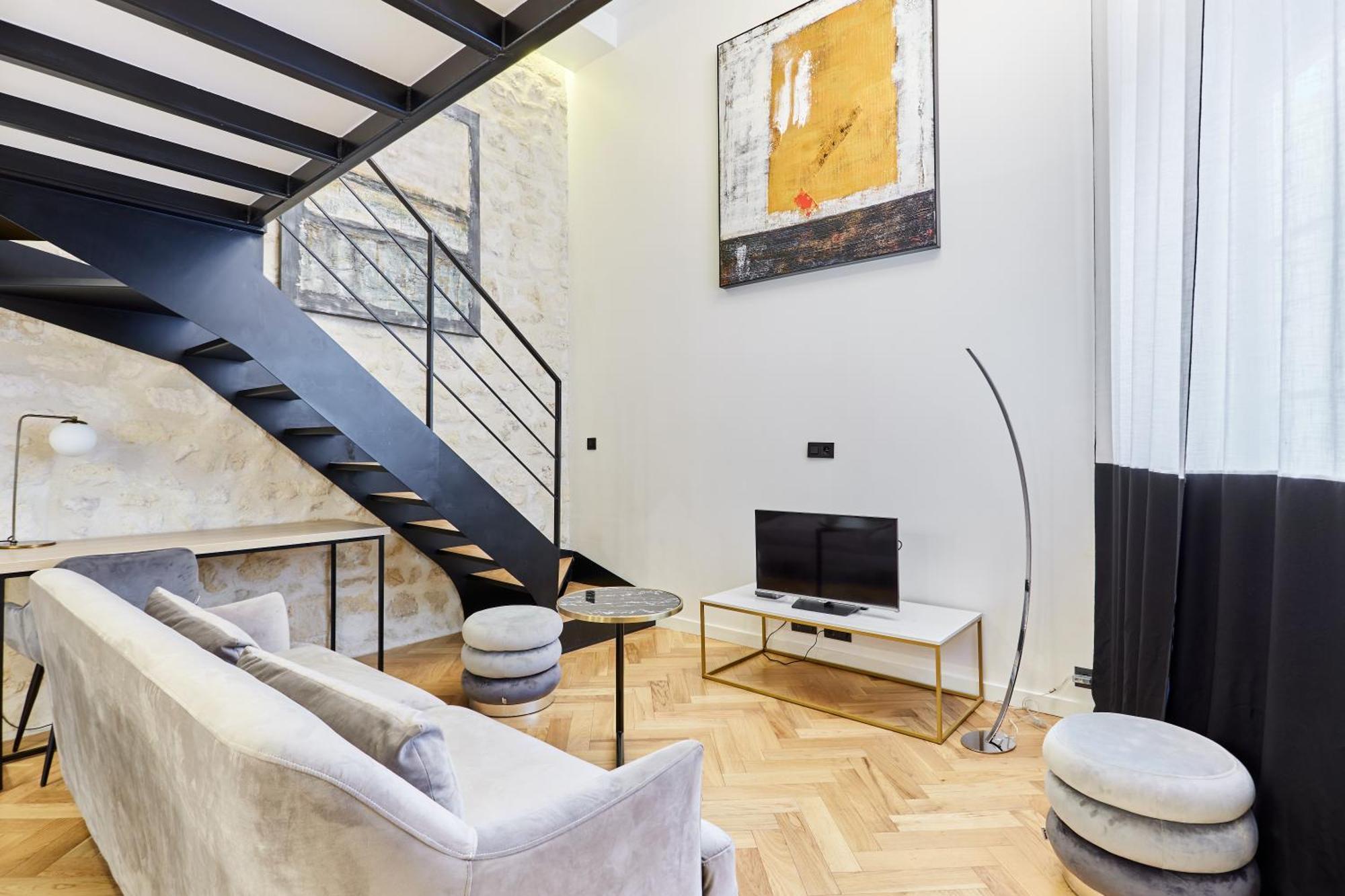 Duplex Center Of By Studioprestige * Parigi
